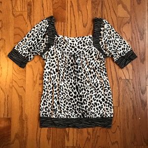 Buckle Daytrip Leopard Zebra Top | sz L